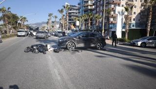 Alanya'da SUV motosiklet &ccedil;arpıştı: 1 &ouml;l&uuml; 1, yaralı