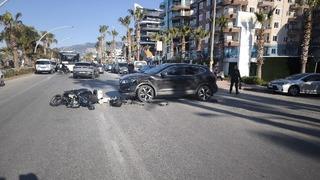 Alanya'da SUV motosiklet çarpıştı: 1 ölü 1, yaralı