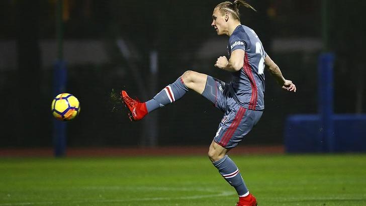 Newcastle United, Domagoj Vida'ya talip oldu iddiası G1