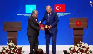Atat&uuml;rk Uluslararası Barış &Ouml;d&uuml;l&uuml;'n&uuml; Guterres'e verildi
