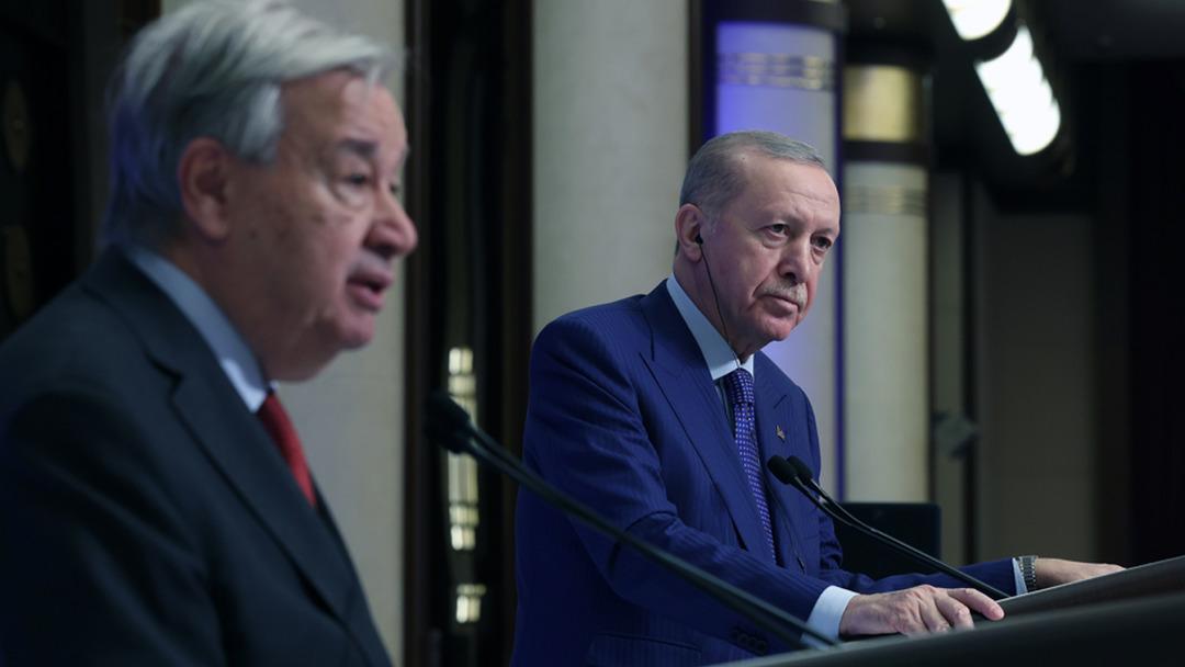 Cumhurbaşkanı Erdoğan: "İran merkezli şiddet sarmalının b&uuml;y&uuml;memesi i&ccedil;in yoğun diplomasi trafiği y&uuml;r&uuml;t&uuml;yoruz" 3