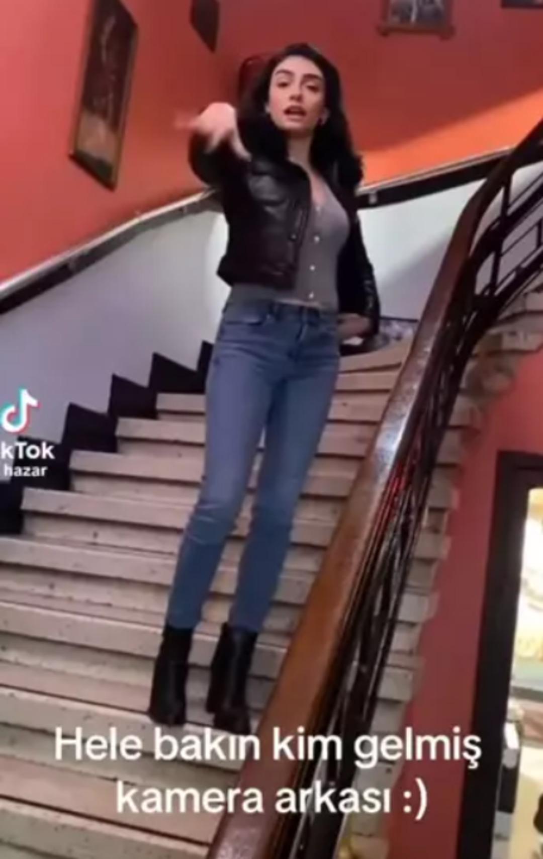 İnci Taneleri başrollerinden peş peşe paylaşım! Kamera arkası g&ouml;r&uuml;nt&uuml;leri koyup...  3