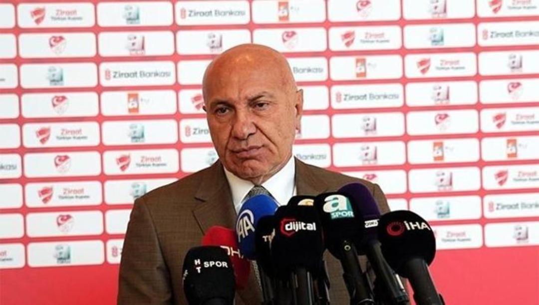 Y&uuml;ksel Yıldırım yine yapacağını yaptı! Mağlubiyetin ardından Fenerbah&ccedil;e ye g&ouml;nderme 3