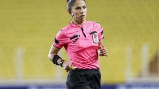 TFF resmen açıkladı! Süper Lig'de 22 yıl sonra bir ilk: O maça kadın hakem atandı 