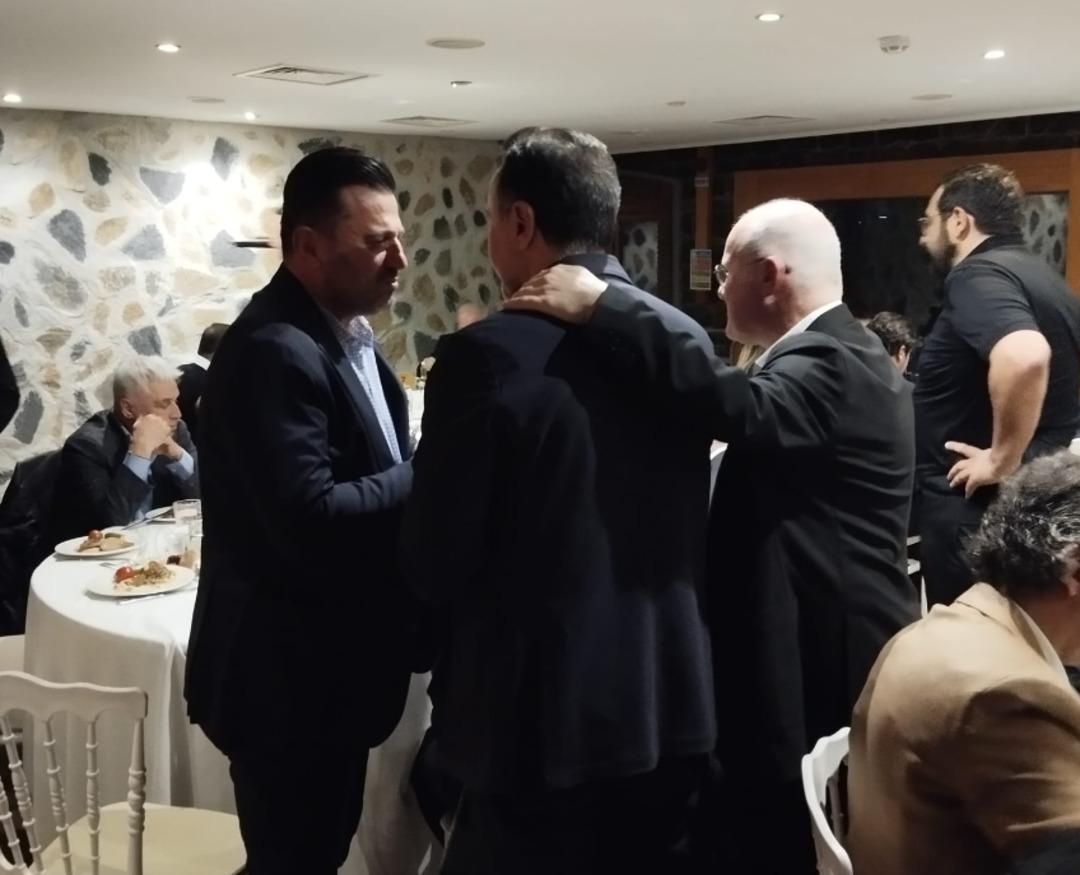 Beşiktaş camiası dev iftarda kenetlendi! Mahmut &Ouml;zcan ın &ouml;zel davetine Emre Kocadağ ve bir&ccedil;ok &uuml;nl&uuml; isim katıldı 2