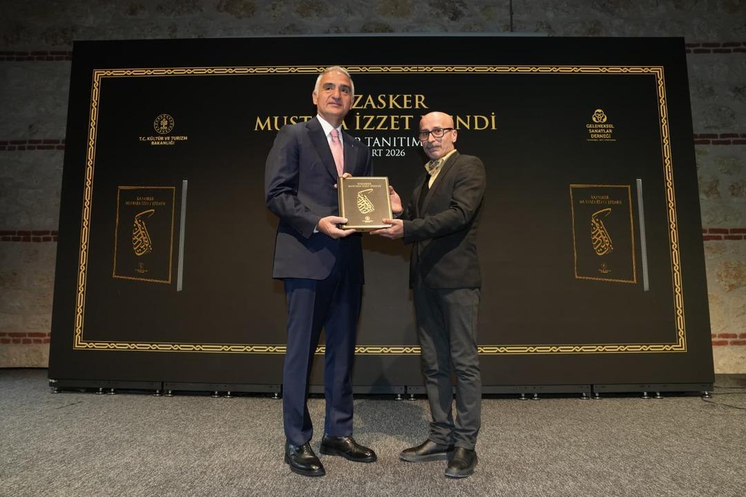 Bakan Ersoy: "K&uuml;lt&uuml;r tarihimizdeki ustaları yaşatmak minnet borcumuzdur" 1