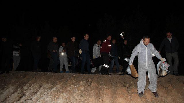 Öldürüp, kazandıkları parayla yine kumar oynadı