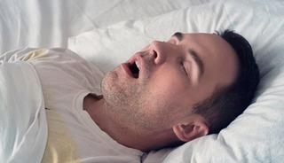 &Ouml;l&uuml;mc&uuml;l tehlike yatak odanızda! Horlamayı hafife almayın