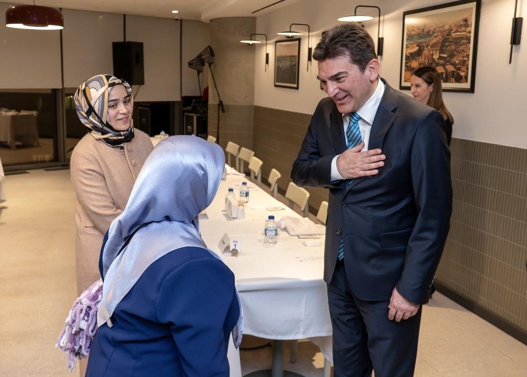 OYAK y&ouml;netimi, şehit aileleriyle iftar programında bir araya geldi 2