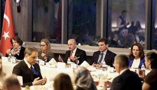 OYAK y&ouml;netimi, şehit aileleriyle iftar programında bir araya geldi