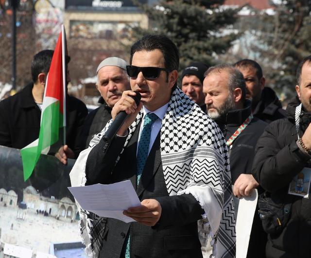 Erzurum daki STK ler Gazze ye destek i&ccedil;in toplandı 1