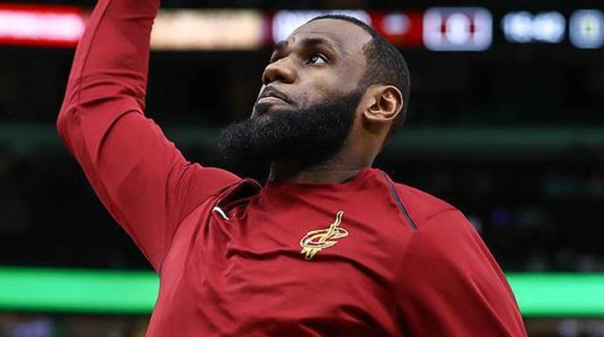 Lebron James, yıllara meydan okuyor