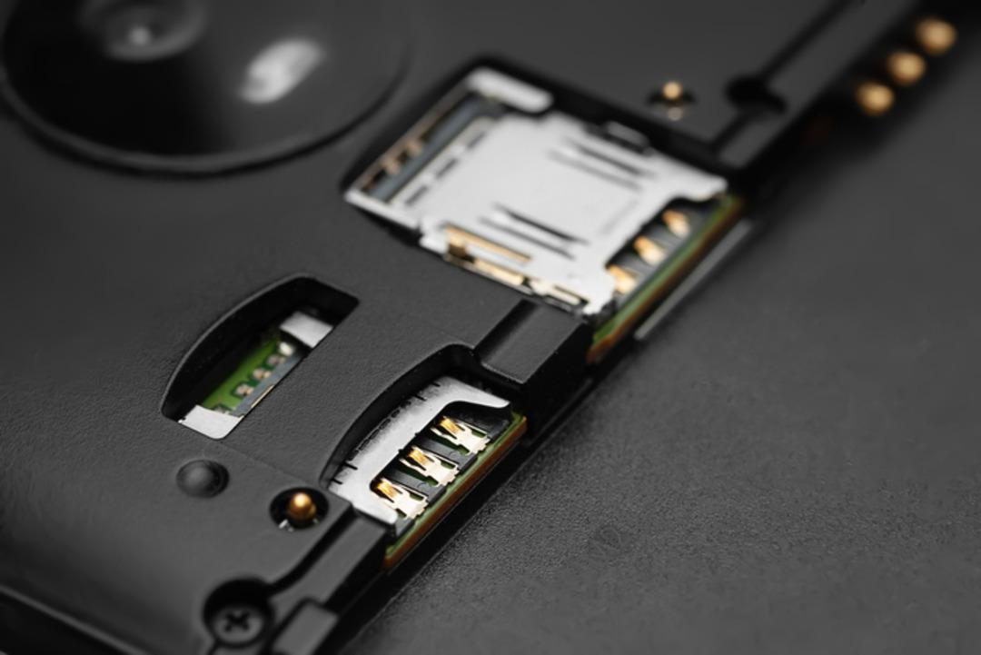 Evde fark edilmeden &ccedil;&ouml;pe gidiyor! İ&ccedil;inde altın olan teknoloji par&ccedil;aları 2