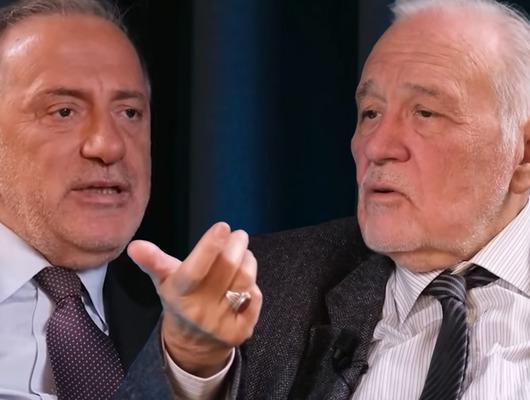 G&ouml;zyaşları i&ccedil;inde anlattı! İlber Ortaylı&rsquo;nın hastalığı neydi? 