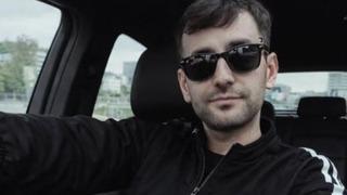 Bariyerlere çarpan motosiklet sürücüsü öldü!