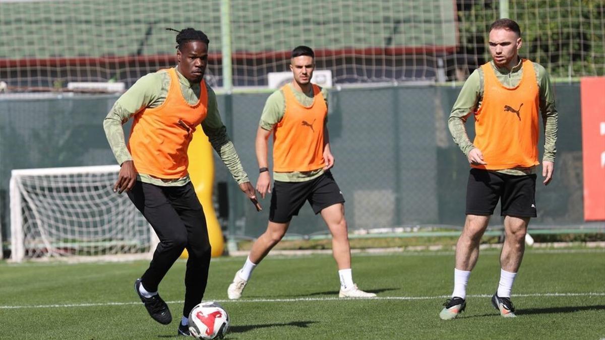 (&Ouml;zet) G&ouml;ztepe - Corendon Alanyaspor Ma&ccedil;ı &Ouml;zeti ve T&uuml;m &Ouml;nemli Anları 8