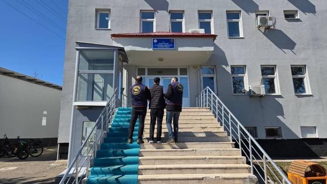 Bingöl’de aranan 13 şüpheli yakalandı