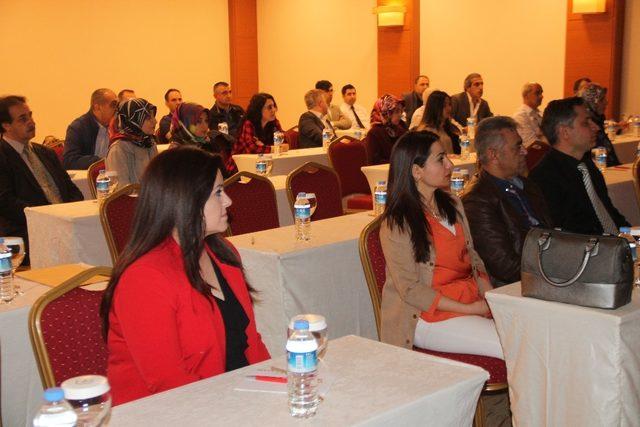 Elazığ’da akciğer kanseri bilgilendirme semineri