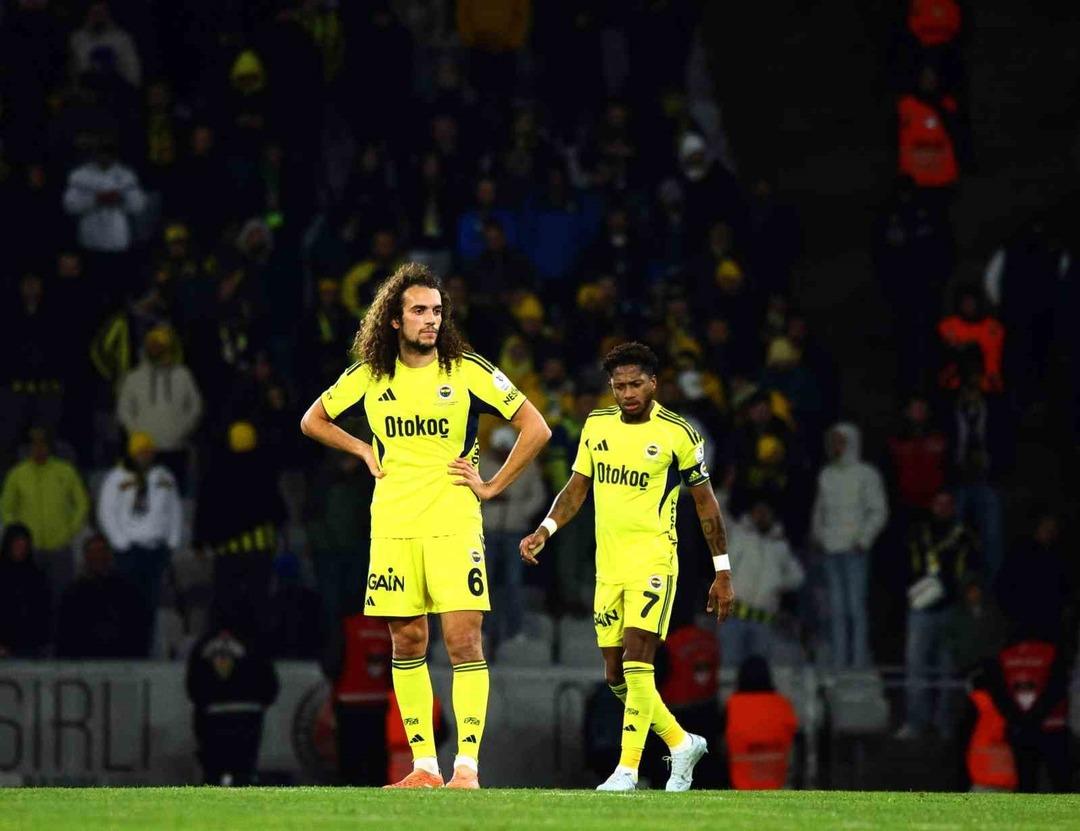 Fenerbah&ccedil;e y&ouml;netimi Karag&uuml;mr&uuml;k mağlubiyetinin ardından  Acil  koduyla harekete ge&ccedil;ti! 5