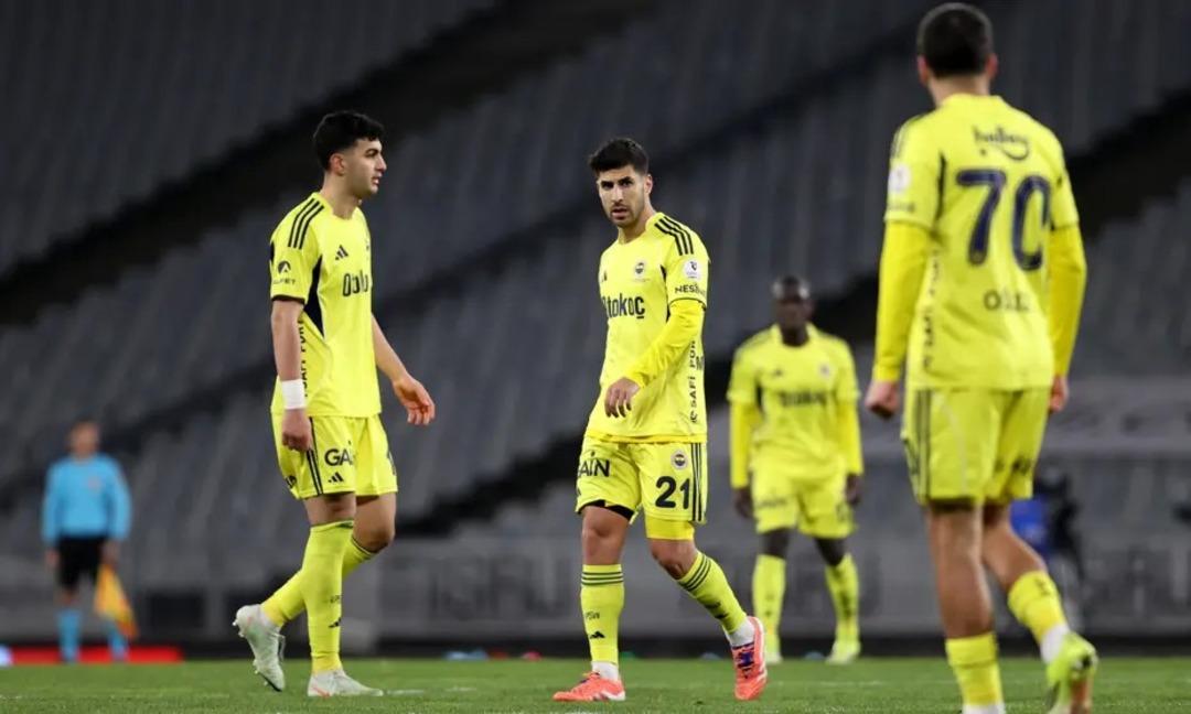 Karag&uuml;mr&uuml;k yenilgisi sonrası Kerem Akt&uuml;rkoğlu ndan olay hareket! 2