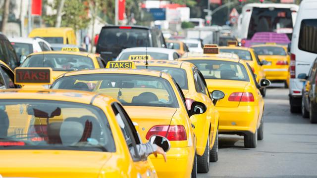 Taksiden inerken buna dikkat: Ceza alabilirsiniz! Yeni dönem başladı