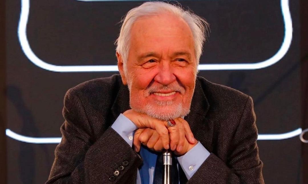 Tarihi sevdiren profes&ouml;r: İlber Ortaylı nın hayatı ve kariyeri... 7 dil, 30 bin kitap! 4