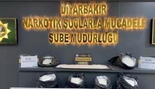 Diyarbakır'da takibe alınan tırda 81 kilo metamfetamin ele ge&ccedil;irildi