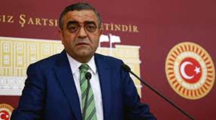 Sezgin Tanrıkulu hastaneye kaldırıldı! Sezgin Tanrıkulu'nun sağlık durumu nasıl?