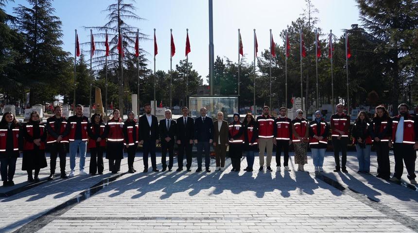 Aile ve Sosyal Hizmetler Bakanlığı'ndan Ankara'da şehitlik ziyareti