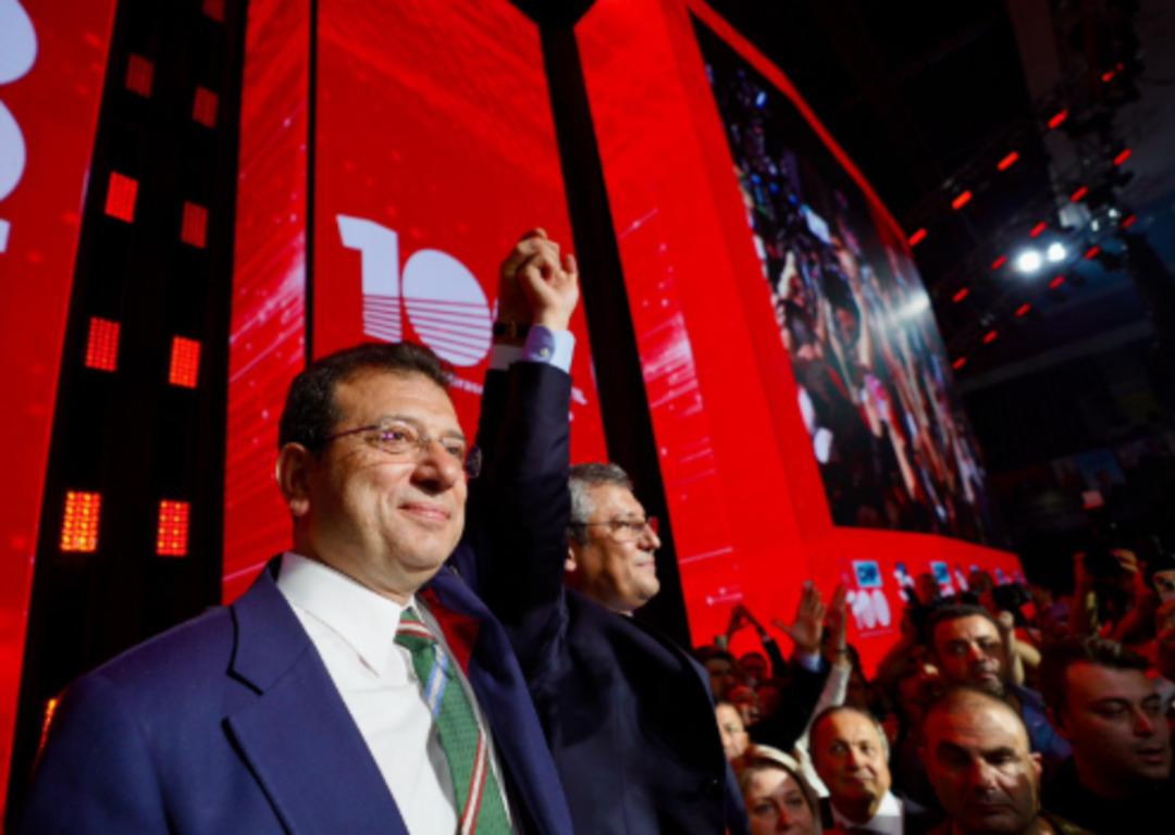 Ekrem İmamoğlu i&ccedil;in  ev hapsi  talebi! CHP lideri &Ouml;zg&uuml;r &Ouml;zel, "Duyumlar geliyor" diyerek a&ccedil;ıkladı 2