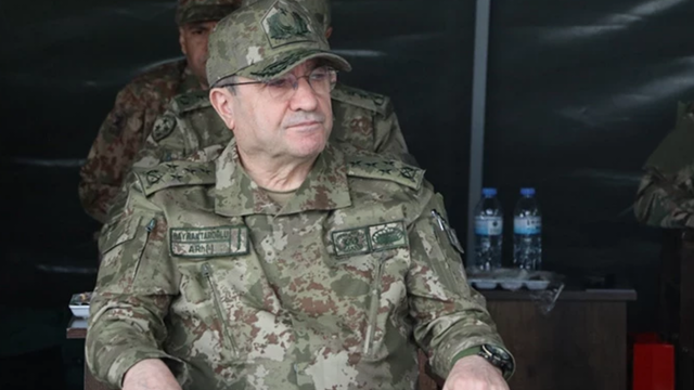 Genelkurmay Başkanı Bayraktaroğlu, Fransız mevkidaşı Mandon ile g&ouml;r&uuml;şt&uuml;