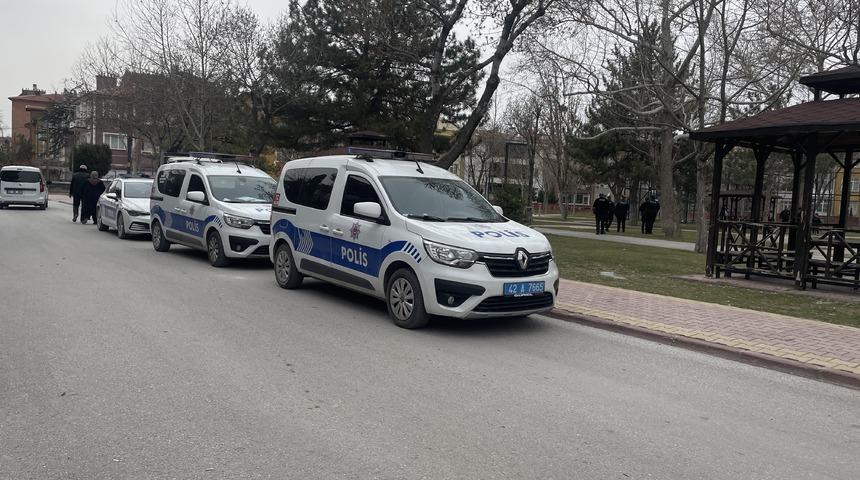 Konya&rsquo;da parktaki tartışma kanlı bitti: 1 yaralı