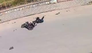 Motosiklet s&uuml;r&uuml;c&uuml;s&uuml; &ouml;l&uuml;mden d&ouml;nd&uuml;