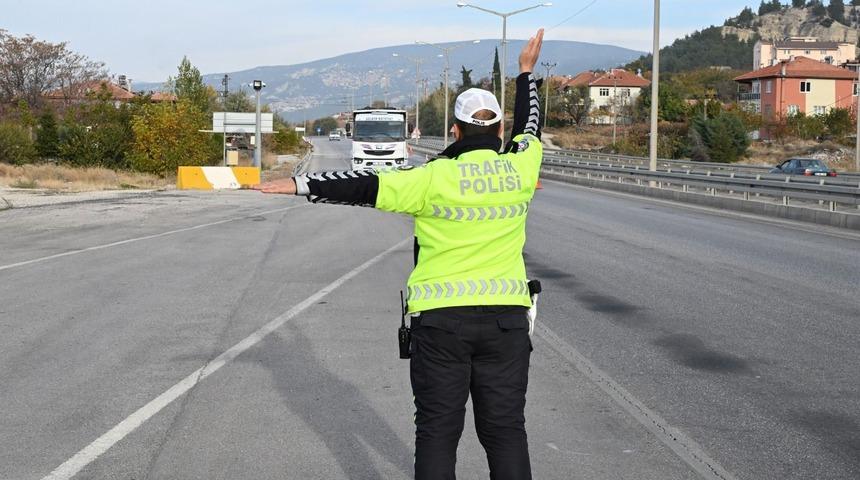 Burdur'da Ramazan Bayramı tedbirleri: 8 bin 24 kolluk g&uuml;c&uuml; sahada olacak