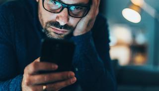 İsrail&rsquo;de gizemli SMS alarmı! Binlerce telefon aynı anda geldi