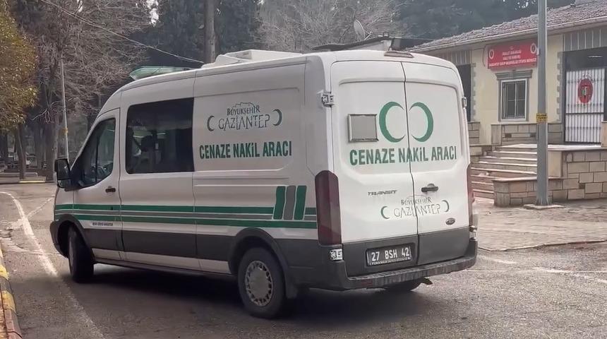 Forkliften d&uuml;şen iş&ccedil;i, 7 g&uuml;nl&uuml;k hayatta kalma m&uuml;cadelesini kaybetti