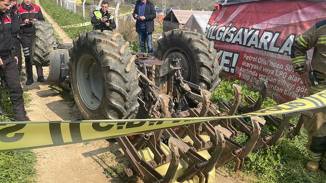 Bursa'da acı olay! Devrilen traktörün altında kalan sürücü öldü