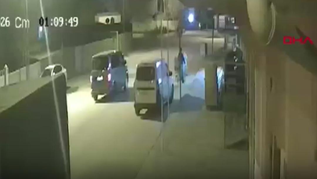 Alkoll&uuml; şekilde polisten ka&ccedil;arken motosikletli belediye iş&ccedil;isine &ccedil;arpan şahıs başkanın oğlu &ccedil;ıktı 1