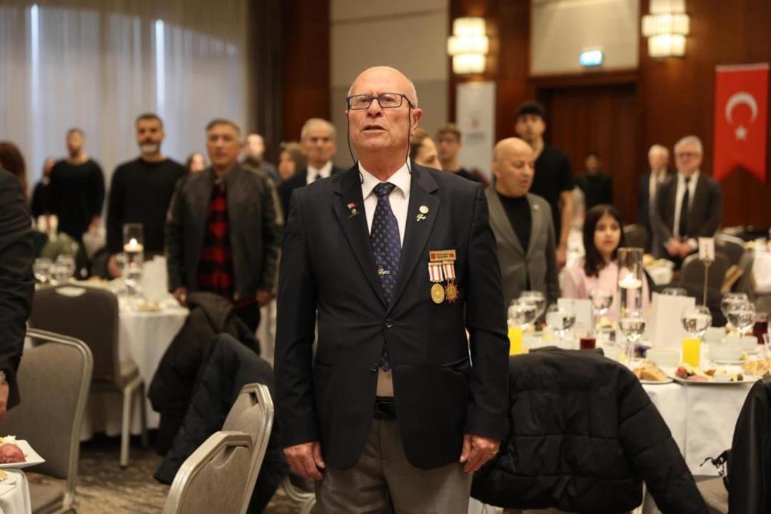 Ataşehir de şehit ve gaziler i&ccedil;in anlamlı Ramazan buluşması 4