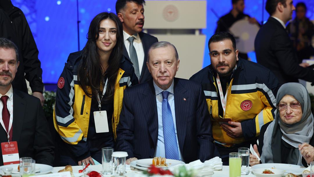 Cumhurbaşkanı Erdoğan: "Hastanede ve okulda şiddete tahamm&uuml;l&uuml;m&uuml;z yoktur" 3