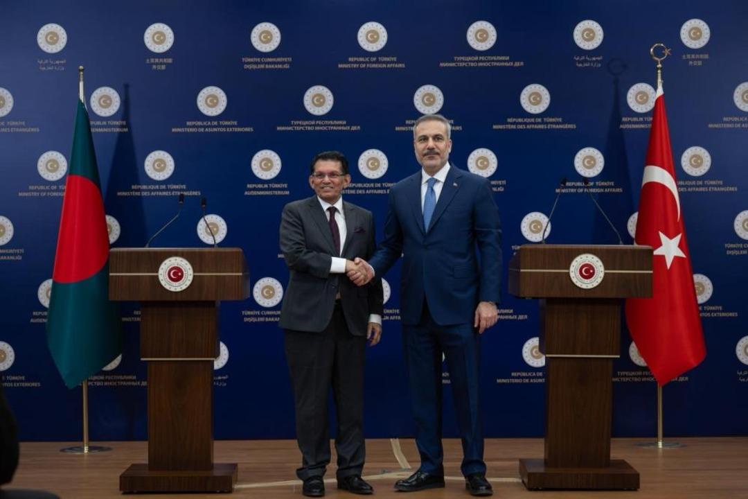 Bakan Fidan: "T&uuml;rkiye bu devam eden haksız savaşta yer almak istememektedir"  3