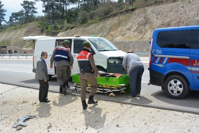 Çanakkale’de feci kaza: 1 ölü, 2 yaralı