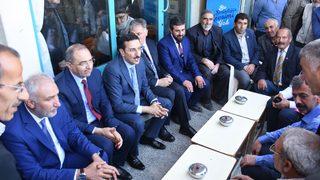 Vatandaşlarımızın duygularını kullanan sadece Çiftlik Bank yok