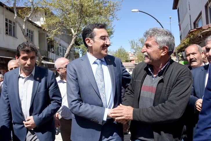 "Vatandaşlarımızın duygularını kullanan sadece Çiftlik Bank yok" G4