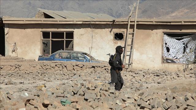 Afganistan, sınır çatışmalarında 14 Pakistan askerinin öldüğünü açıkladı