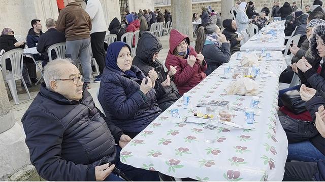 Edirne'de 11 yıllık imece iftar geleneği 