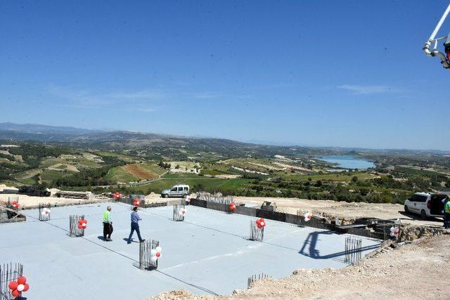 Takbaş Mahallesi Kartaltepe Camiinin temeli atıldı