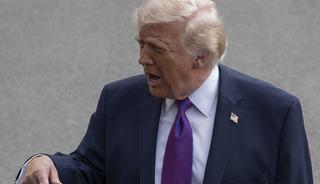 Trump'tan Hamaney'e 'teslim ol' &ccedil;ağrısı: 'Eğlence i&ccedil;in birka&ccedil; kez daha vurabiliriz'