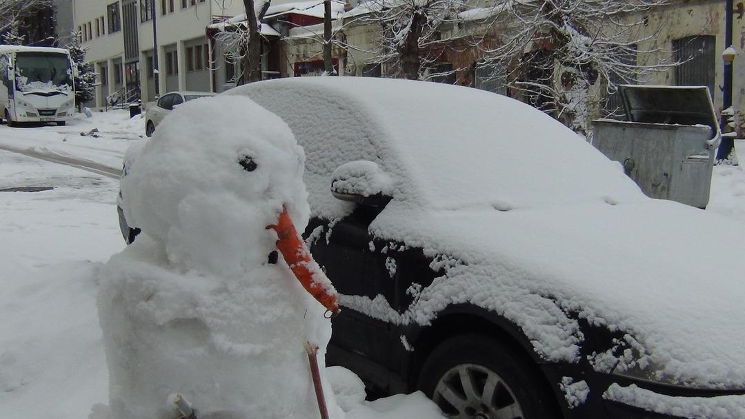 Mart kapıdan baktırdı! Kente Lapa lapa kar yağdı: Kış geri döndü 2