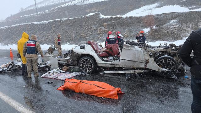 Bir aileyi ayıran kaza: Anne, baba, bebek... Geriye sadece küçük çocuk kaldı